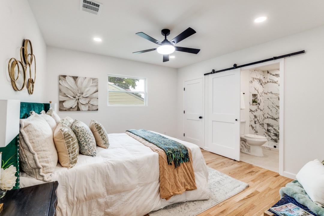 1431 Carson Street Dallas TX 75216