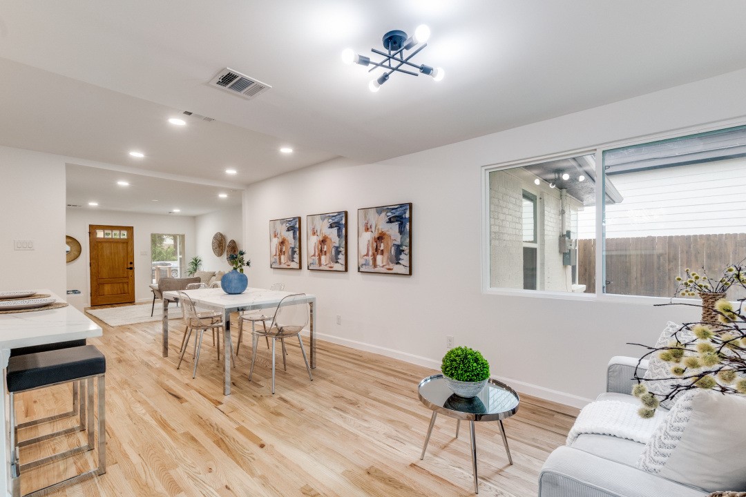 1431 Carson Street Dallas TX 75216
