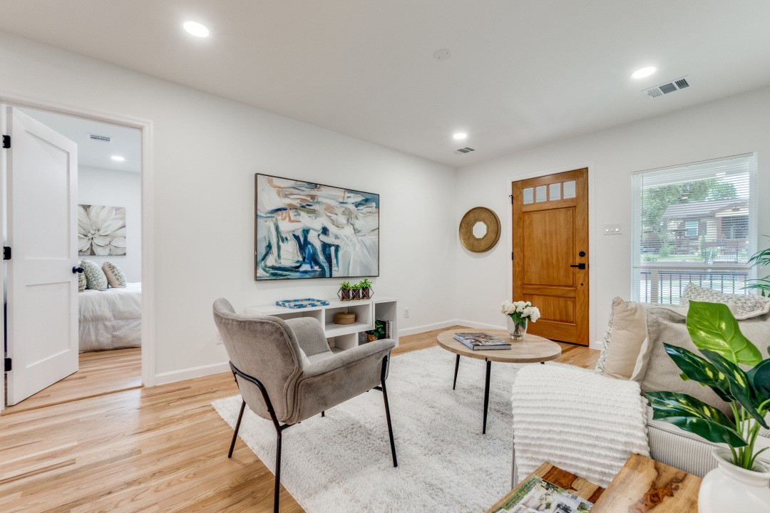 1431 Carson Street Dallas TX 75216