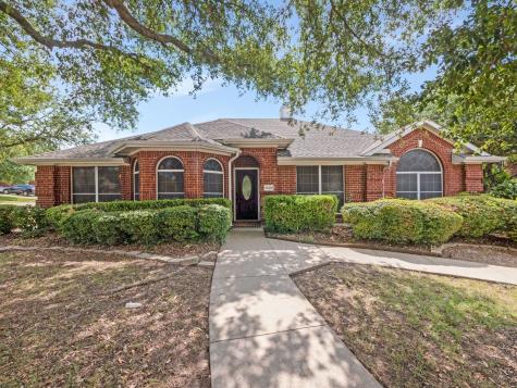 7406 Cactus Court Garland TX 75044