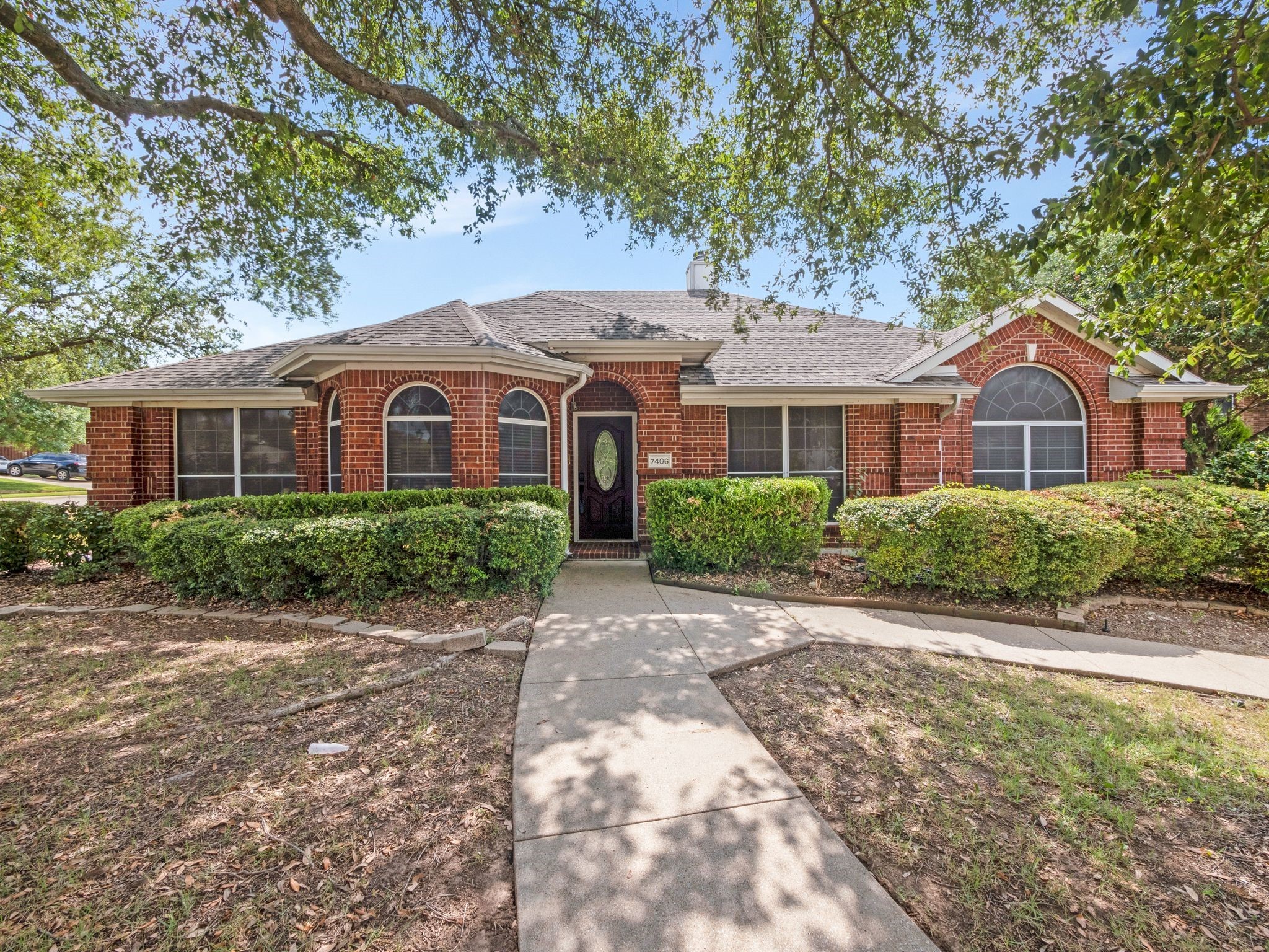 7406 Cactus Court Garland TX 75044