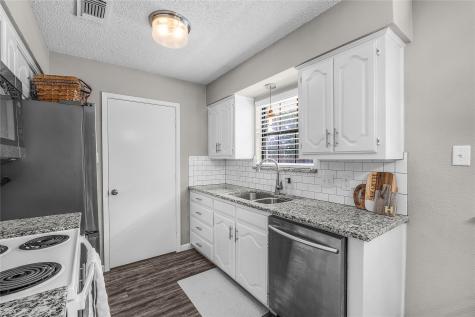 2533 Quail Ridge Drive Denton TX 76209