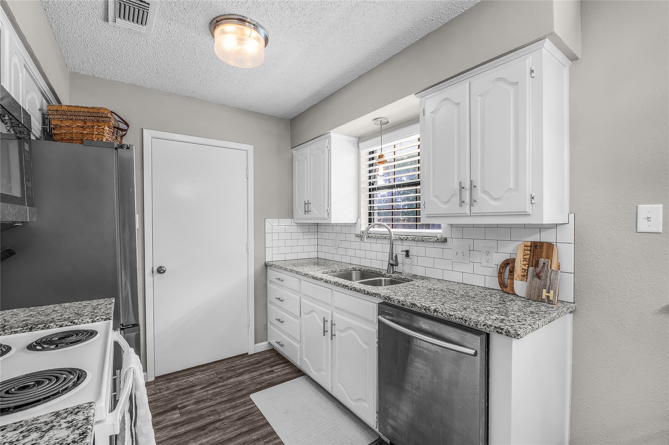 2533 Quail Ridge Drive Denton TX 76209