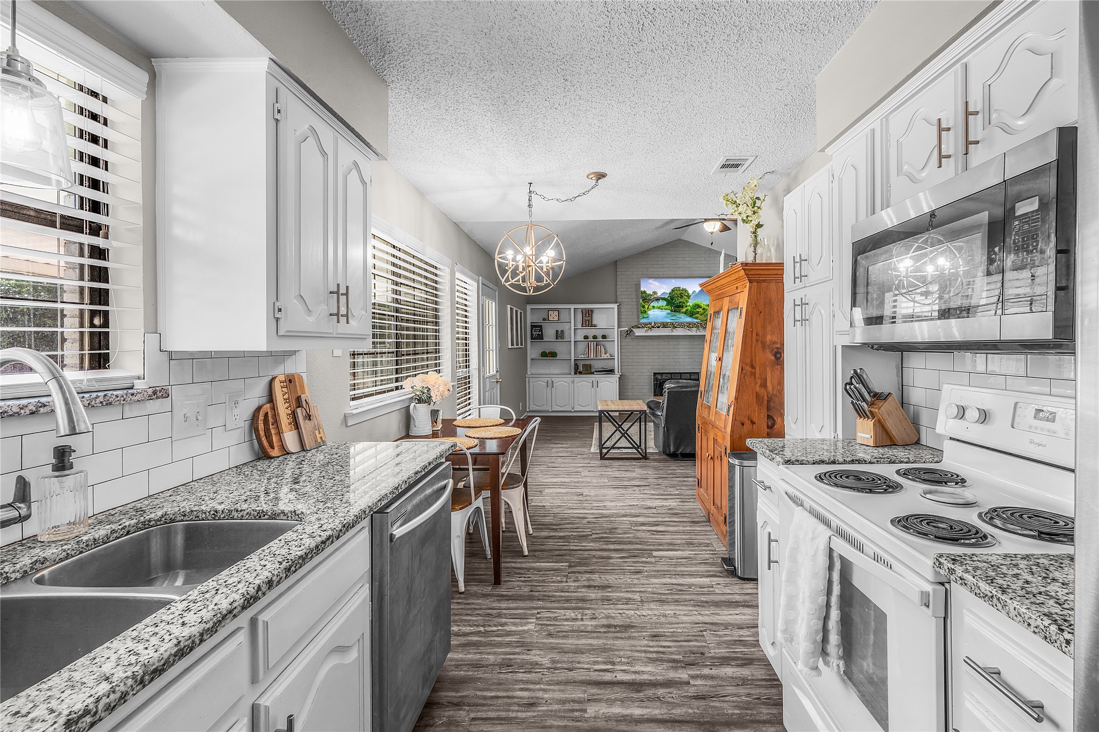 2533 Quail Ridge Drive Denton TX 76209