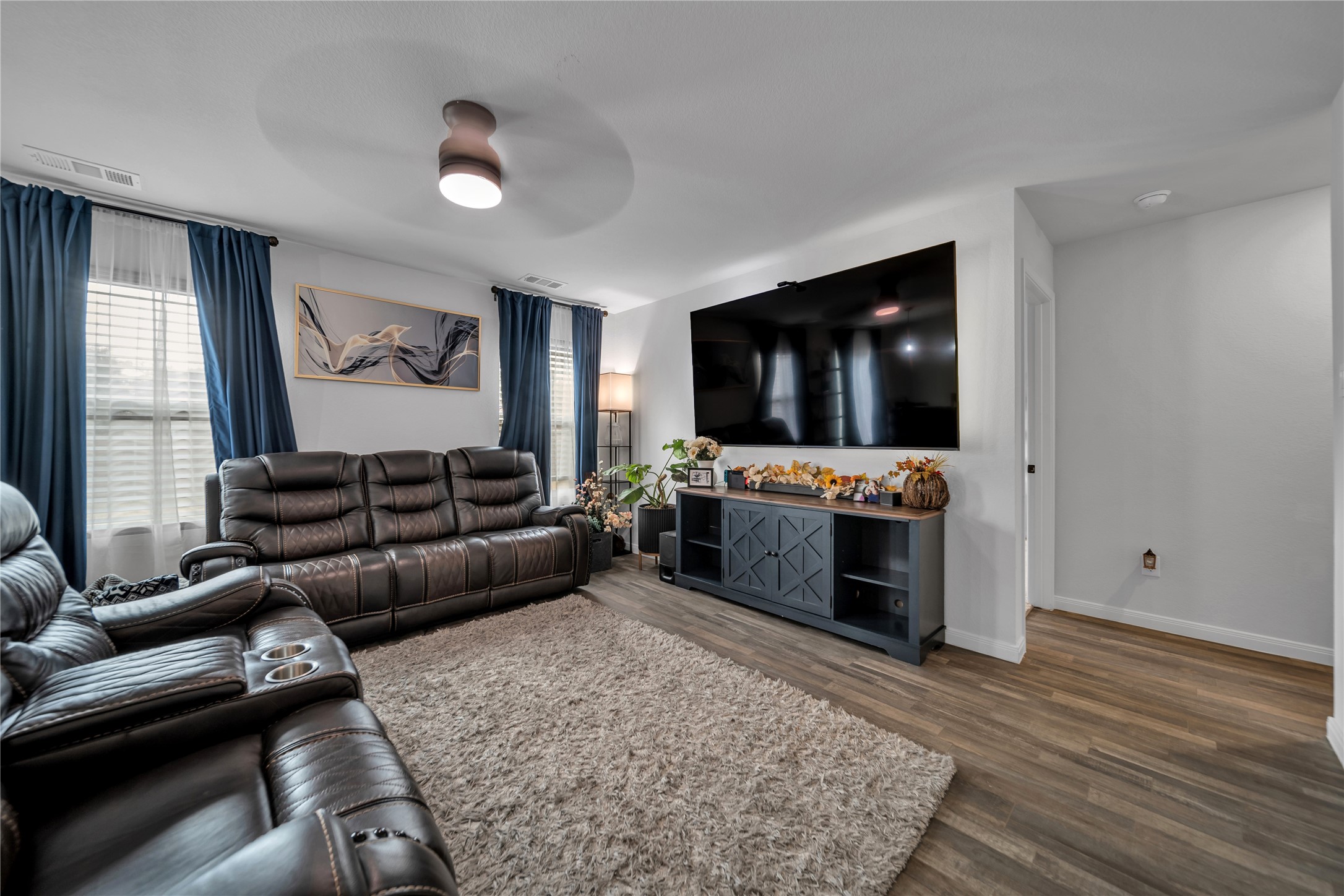 3581 Chestnut Oak Drive Dallas TX 75253