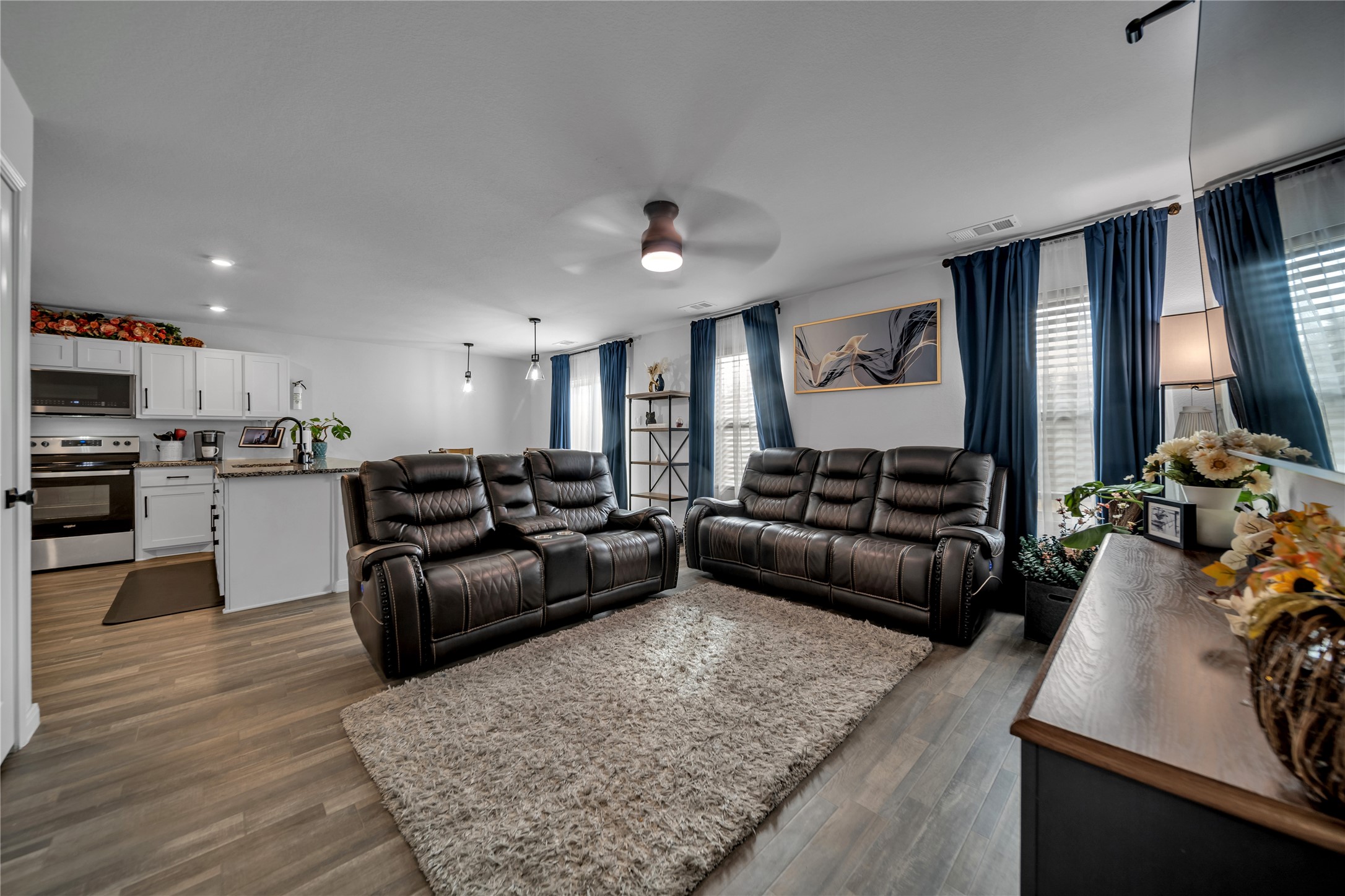 3581 Chestnut Oak Drive Dallas TX 75253