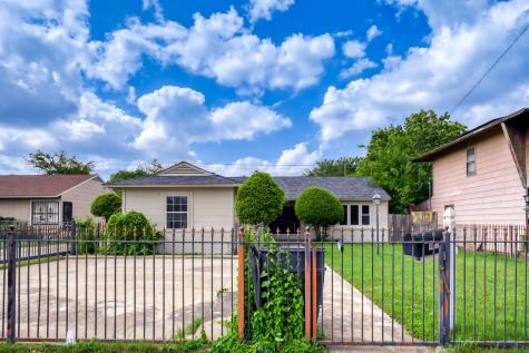 1017 Hoke Smith Drive Dallas TX 75224