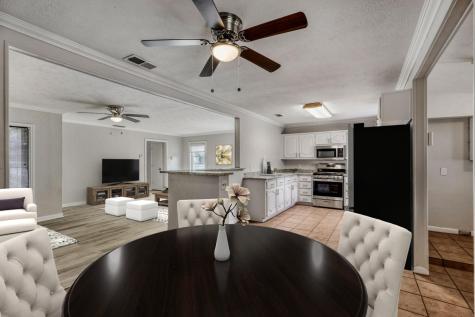 1017 Hoke Smith Drive Dallas TX 75224