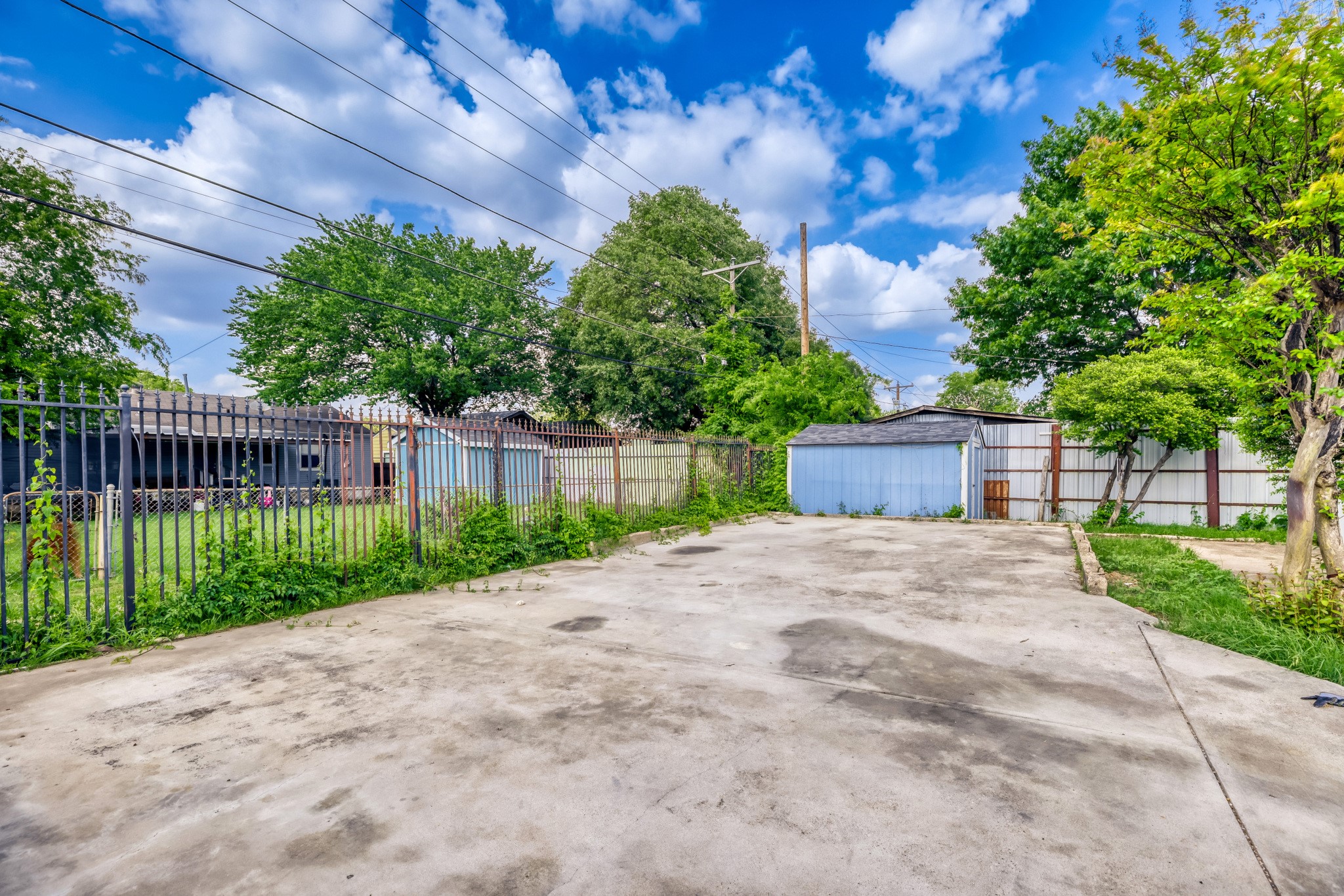 1017 Hoke Smith Drive Dallas TX 75224