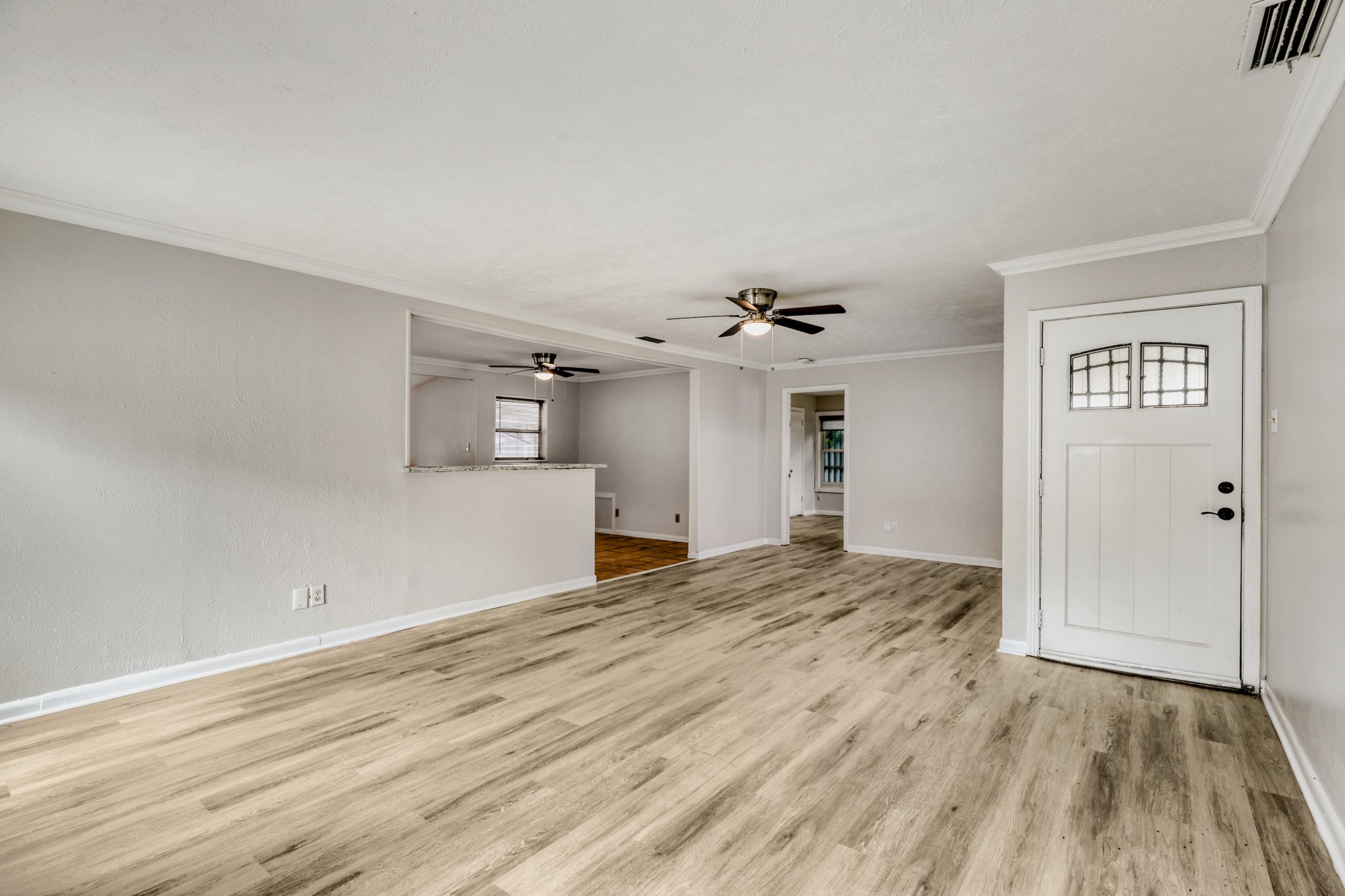 1017 Hoke Smith Drive Dallas TX 75224