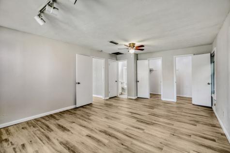 1017 Hoke Smith Drive Dallas TX 75224