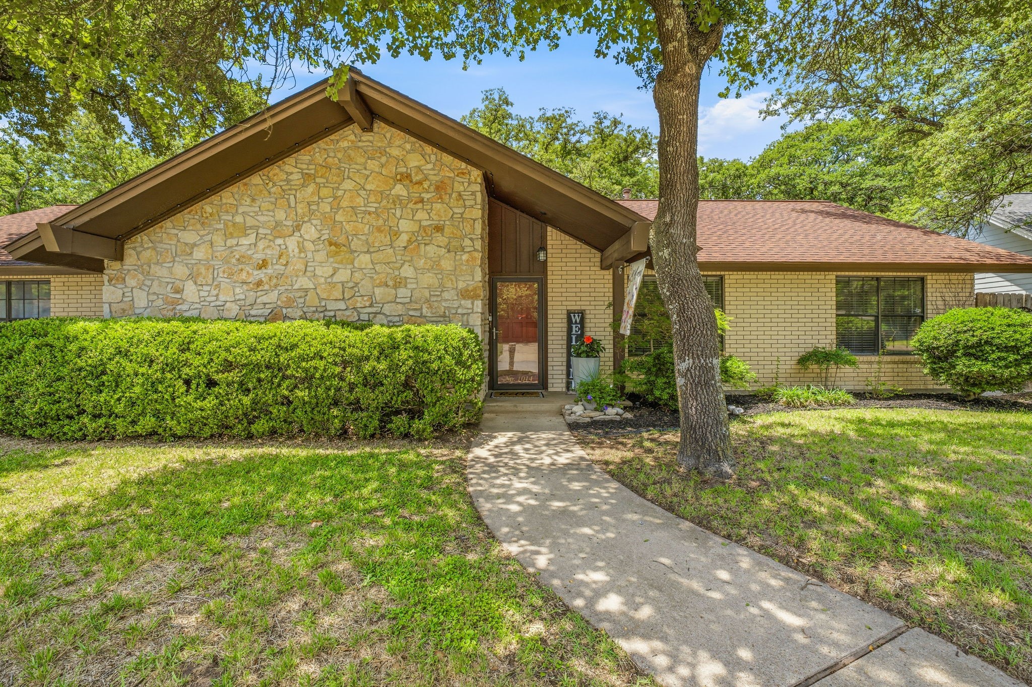 1014 N Charlotte Avenue Stephenville TX 76401