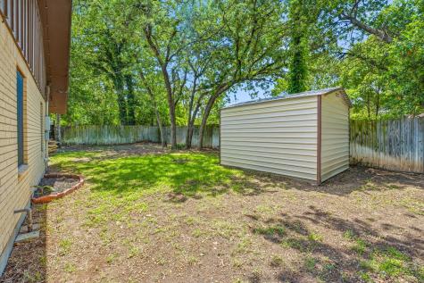 1014 N Charlotte Avenue Stephenville TX 76401