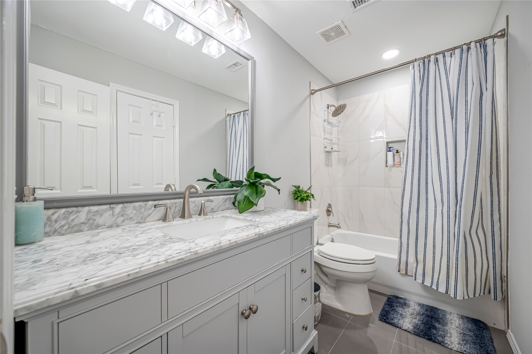 11261 Tenison Lane Frisco TX 75033