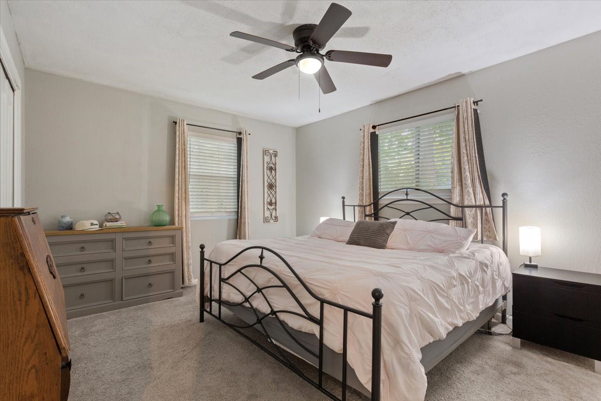 719 Wooded Crest Drive Woodway TX 76712