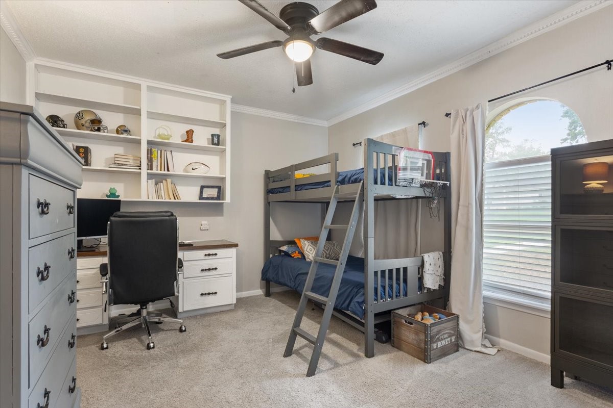 719 Wooded Crest Drive Woodway TX 76712