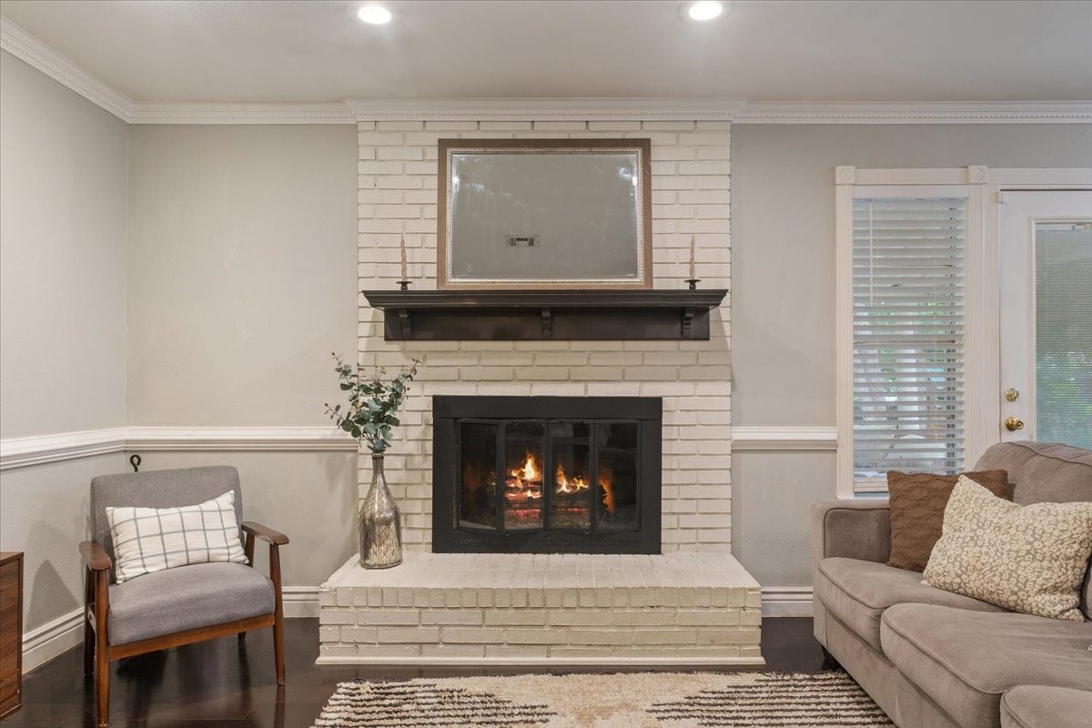 719 Wooded Crest Drive Woodway TX 76712
