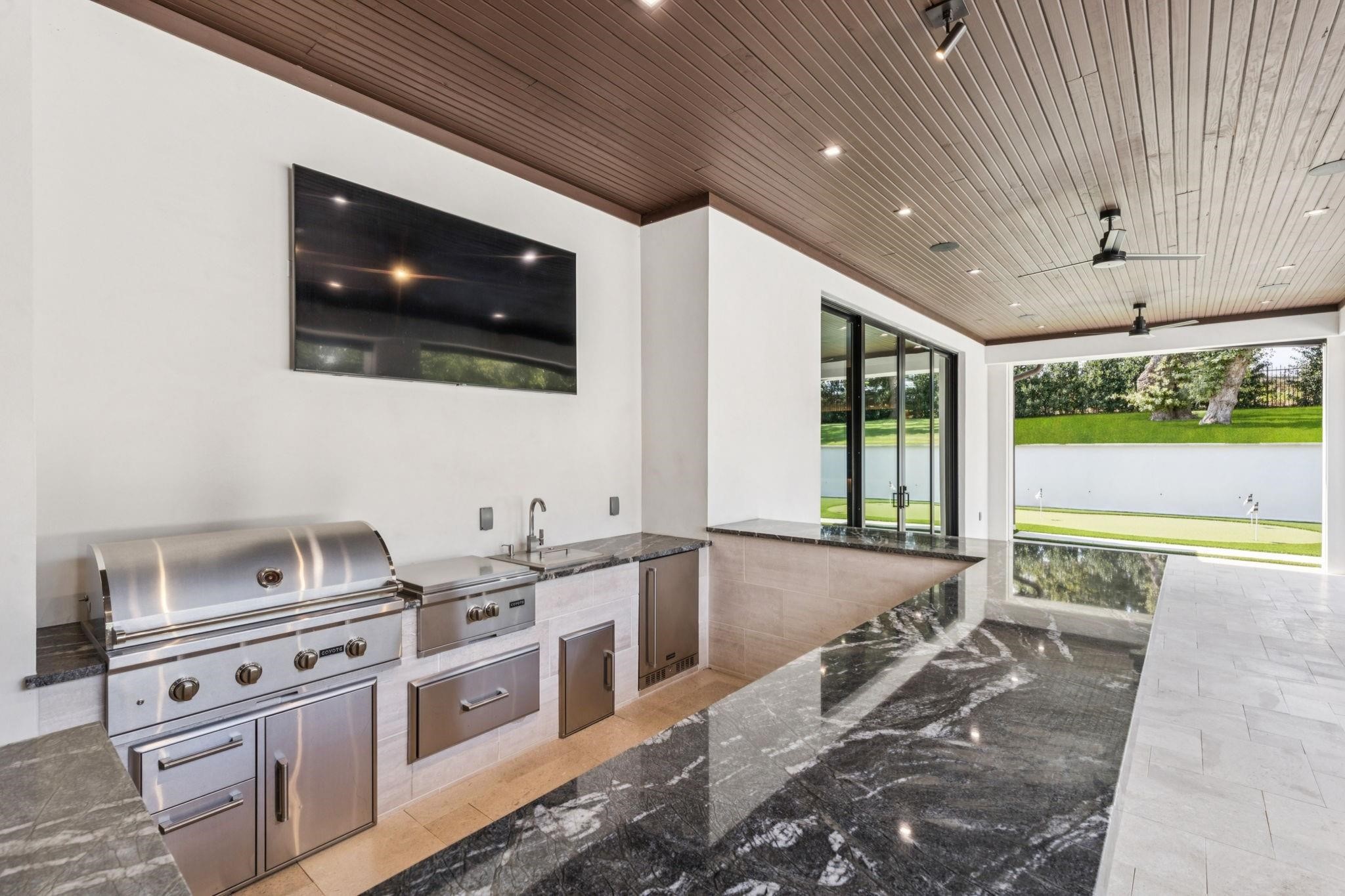 1609 Meandering Way Drive Westlake TX 76262
