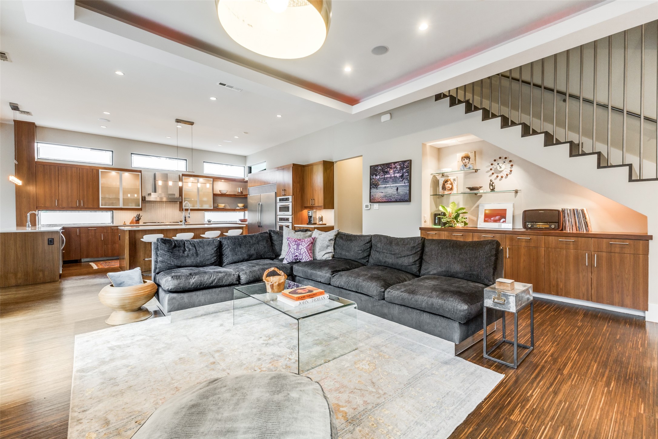 6536 Lake Circle Drive Dallas TX 75214