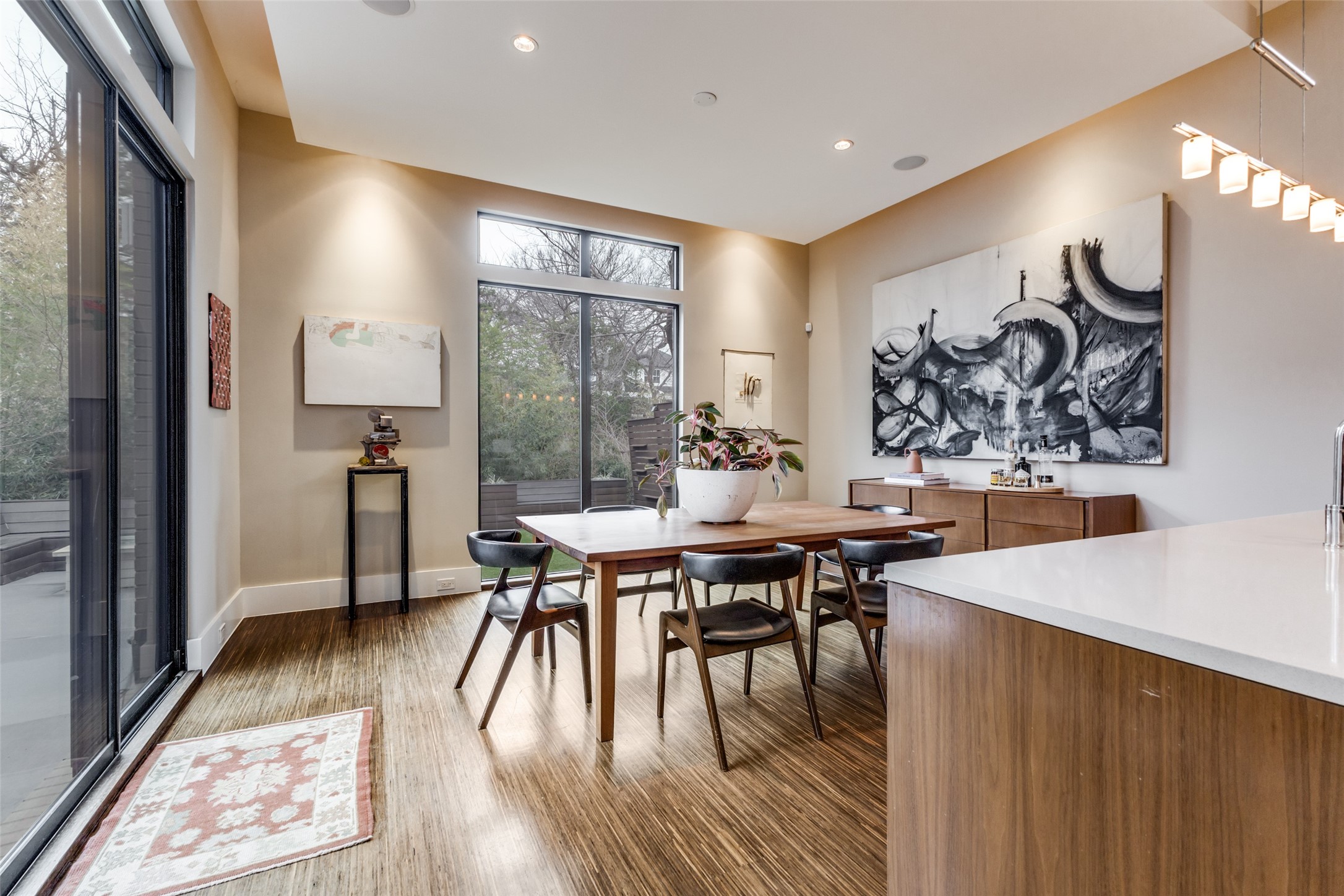 6536 Lake Circle Drive Dallas TX 75214