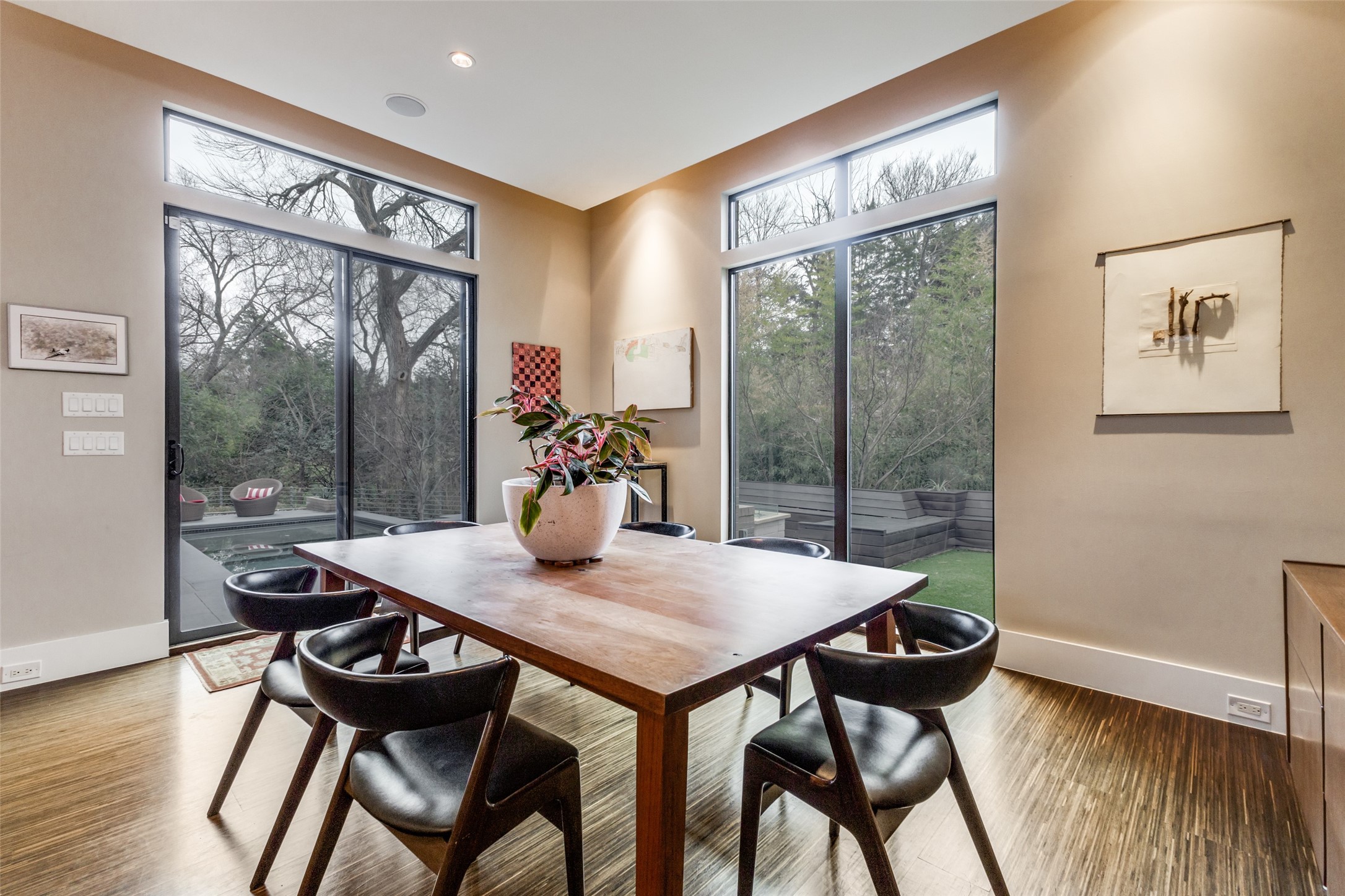 6536 Lake Circle Drive Dallas TX 75214