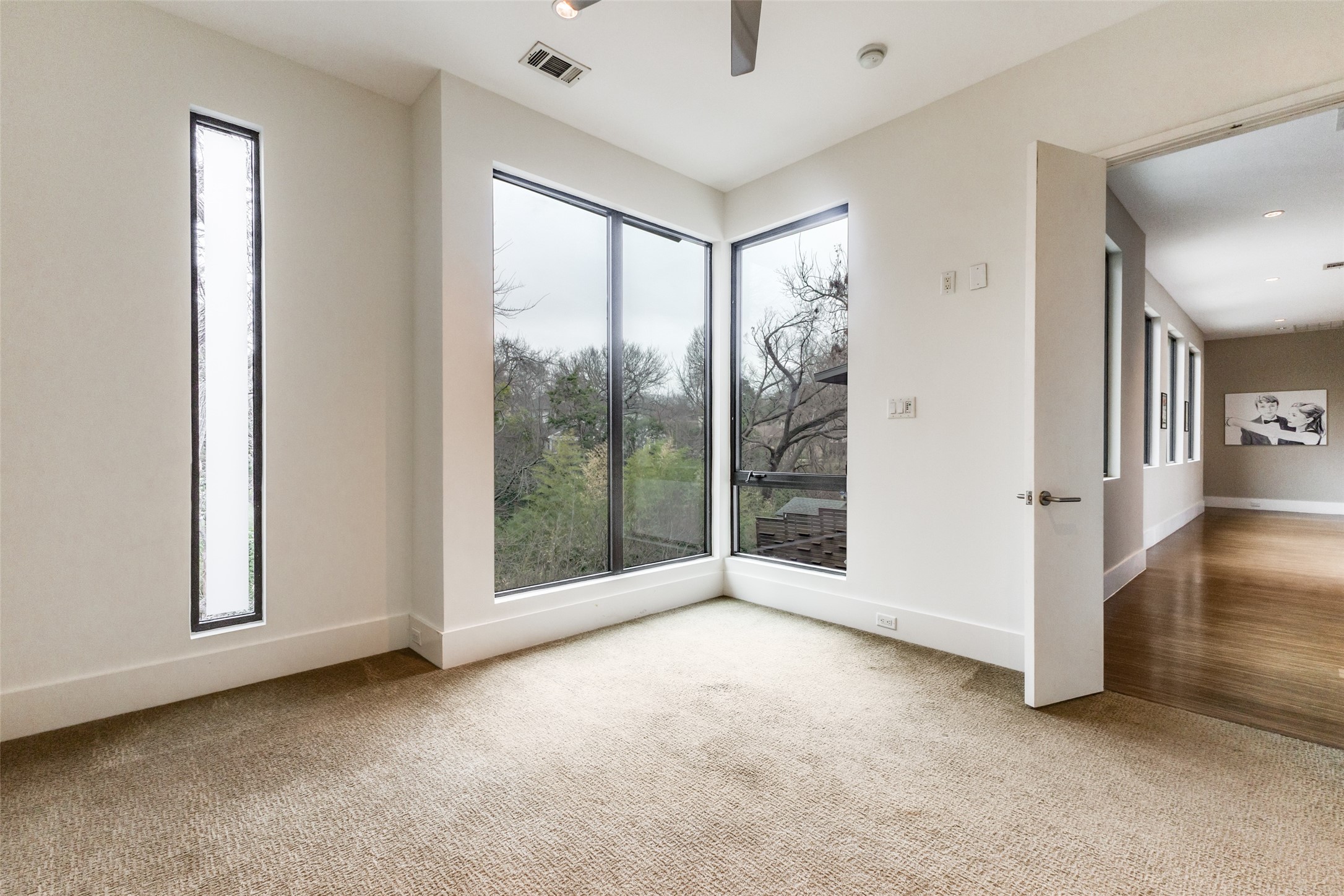 6536 Lake Circle Drive Dallas TX 75214