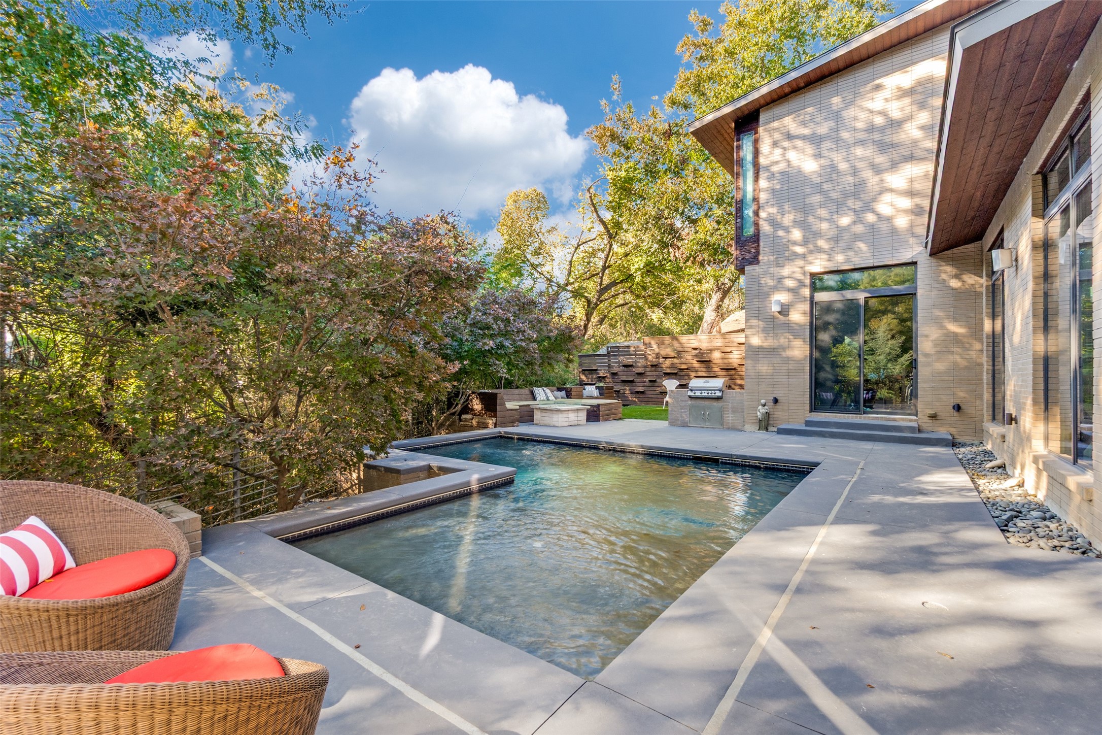6536 Lake Circle Drive Dallas TX 75214