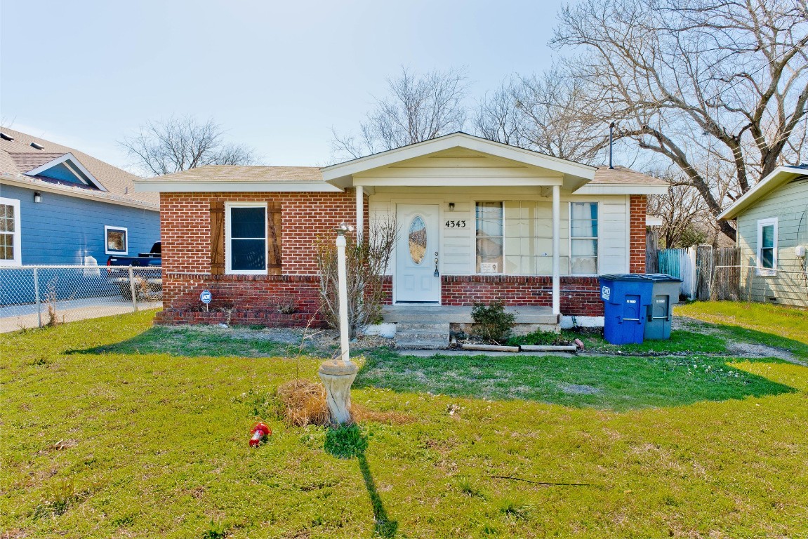 4343 Highland Street Lancaster TX 75134