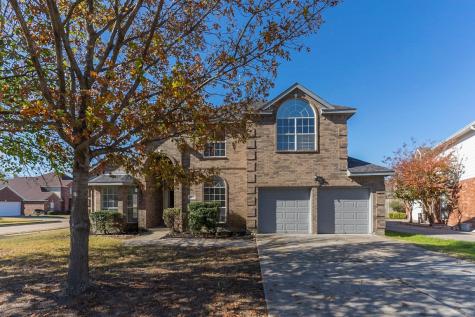 4311 Carrie Court Grand Prairie TX 75052