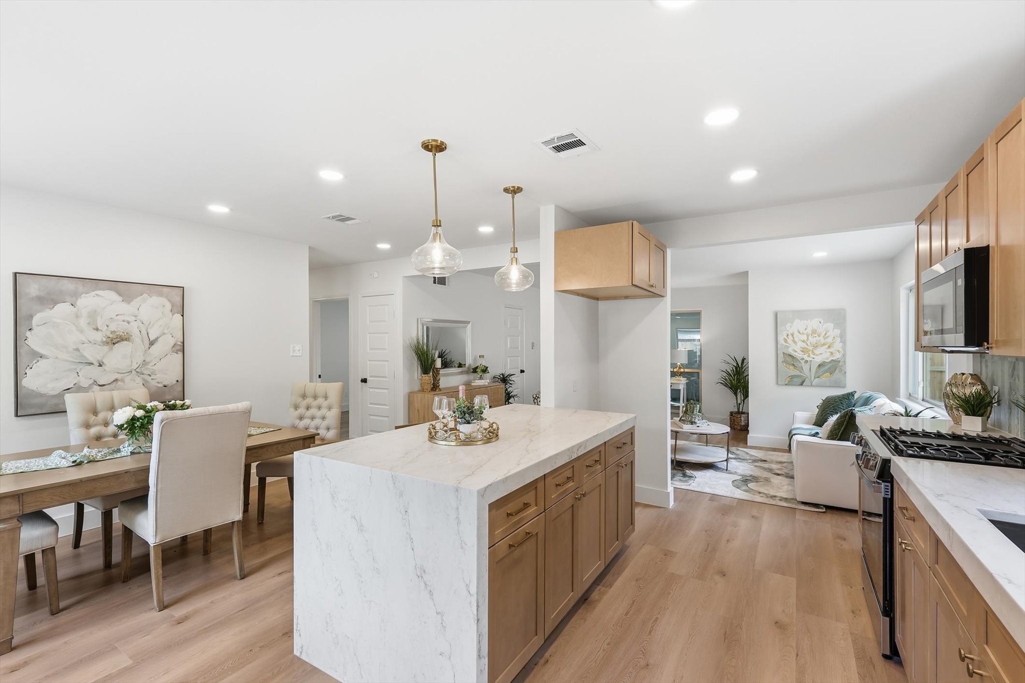 6717 Pimlico Drive Dallas TX 75214