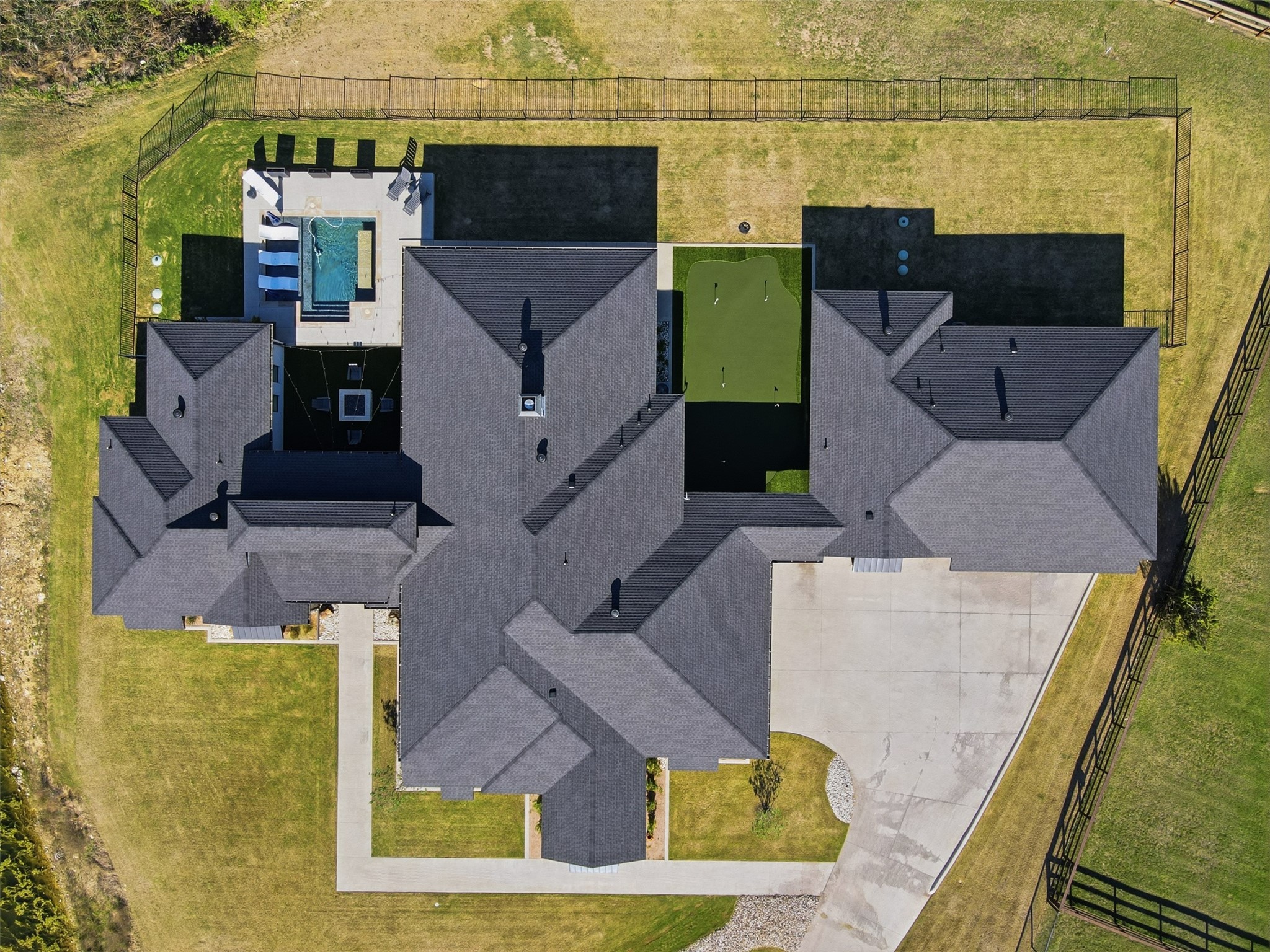 9104 Sirius Lane Godley TX 76044
