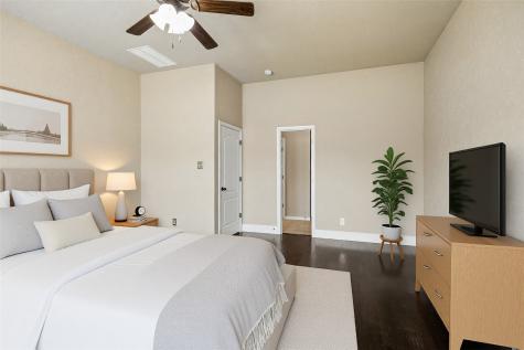 300 Madison Street Burleson TX 76028