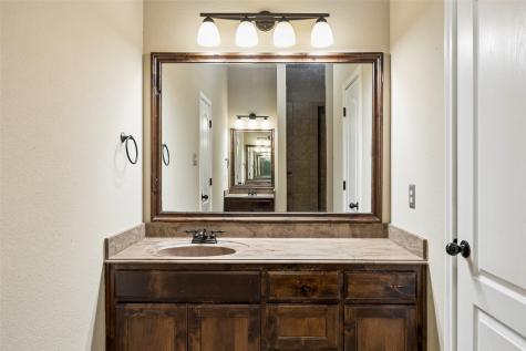 300 Madison Street Burleson TX 76028
