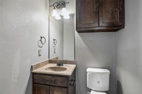 300 Madison Street Burleson TX 76028