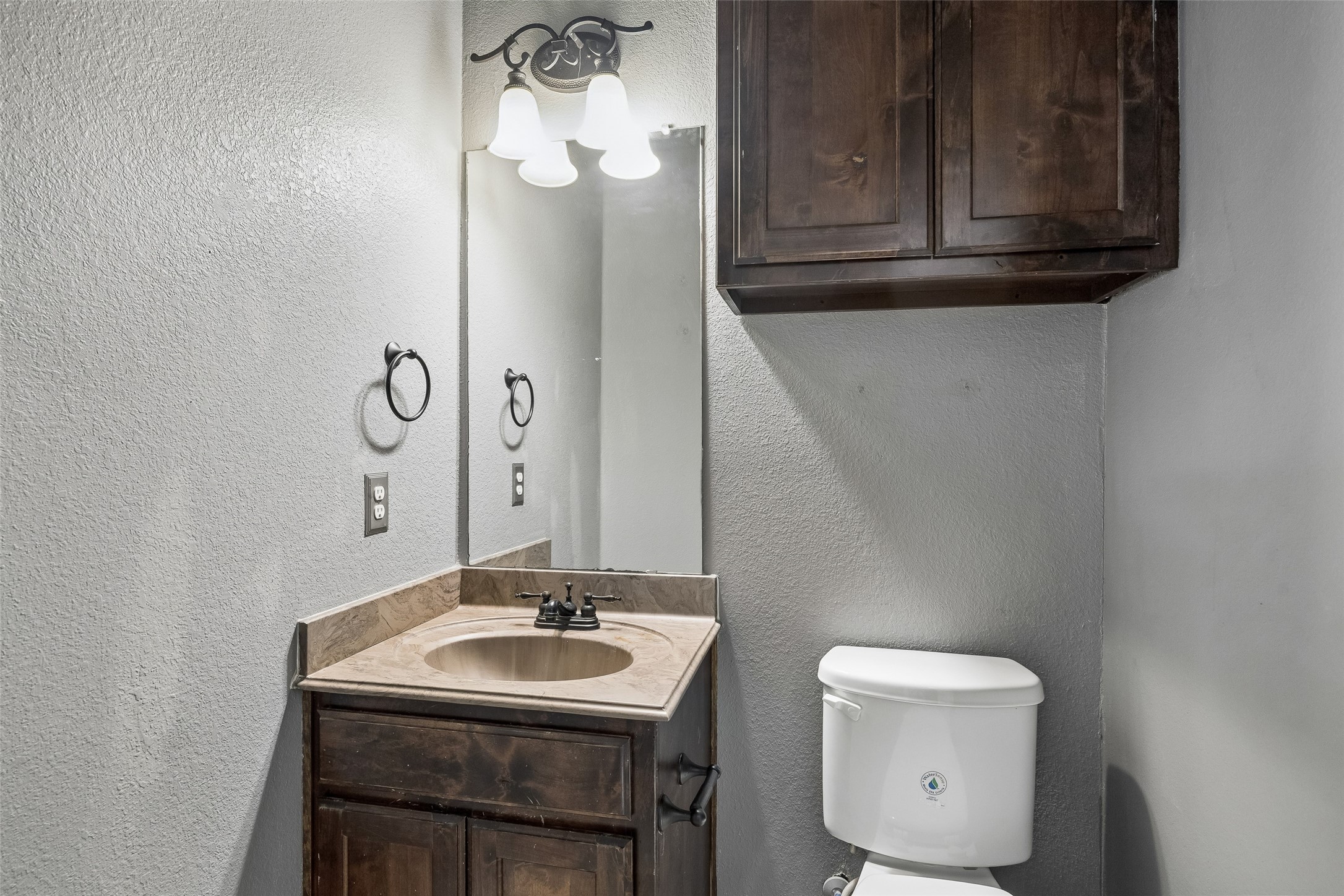 300 Madison Street Burleson TX 76028