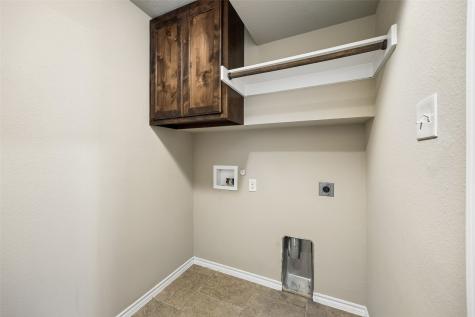 300 Madison Street Burleson TX 76028