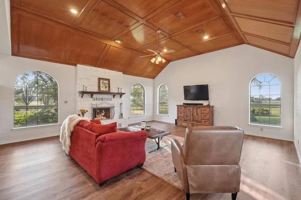 11410 Massey Road Pilot Point TX 76258
