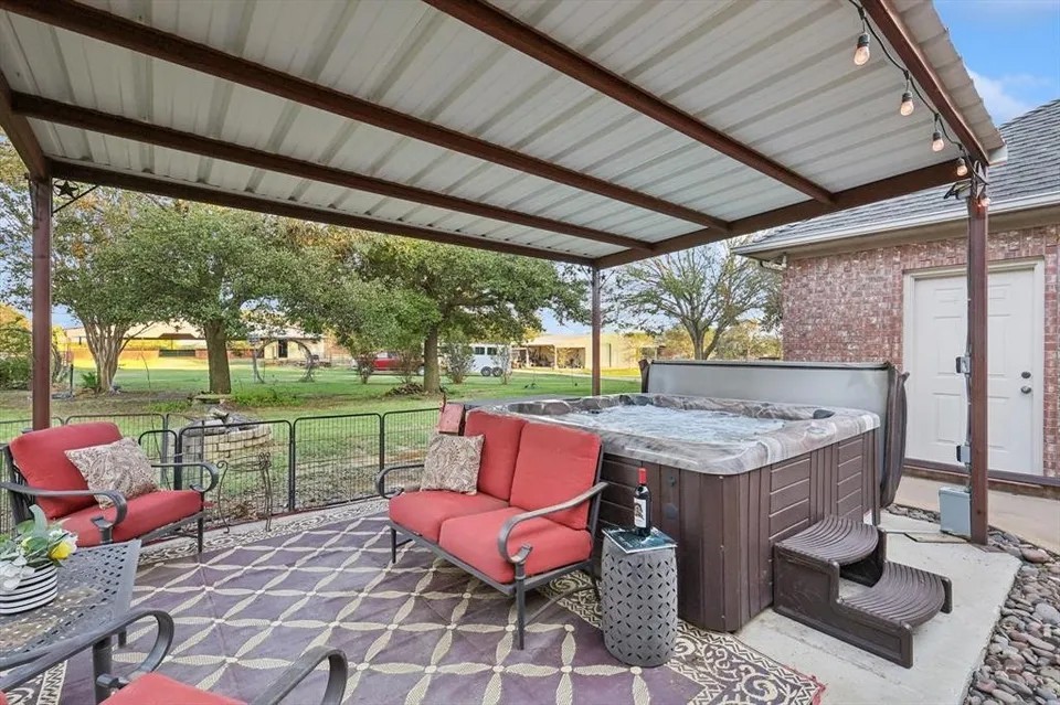 11410 Massey Road Pilot Point TX 76258