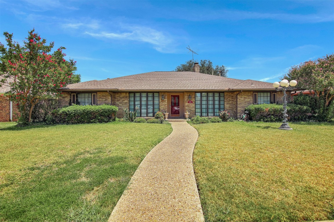 1303 Alto Drive Richardson TX 75081
