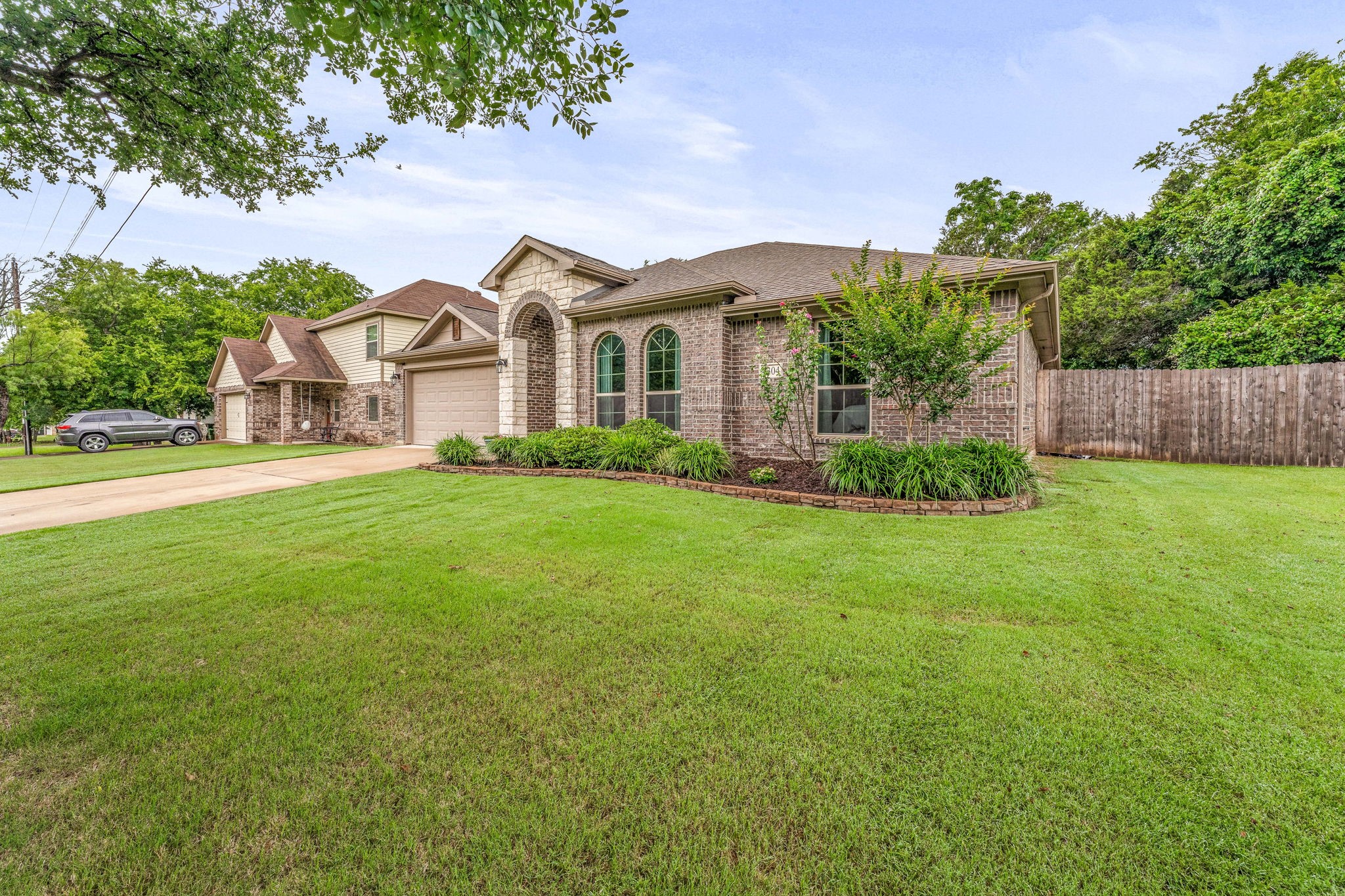 4304 Lucero Drive Granbury TX 76048