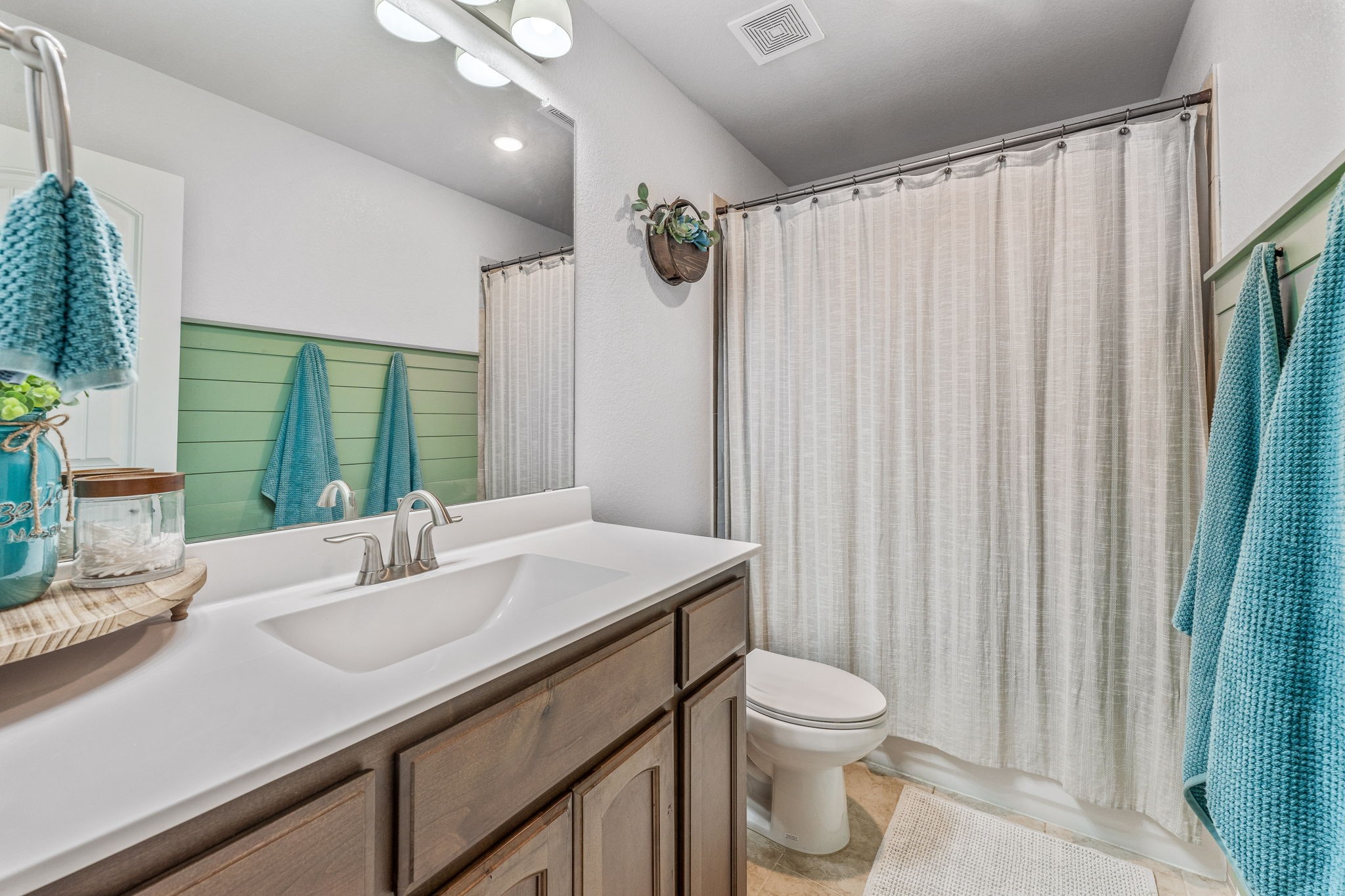 4304 Lucero Drive Granbury TX 76048