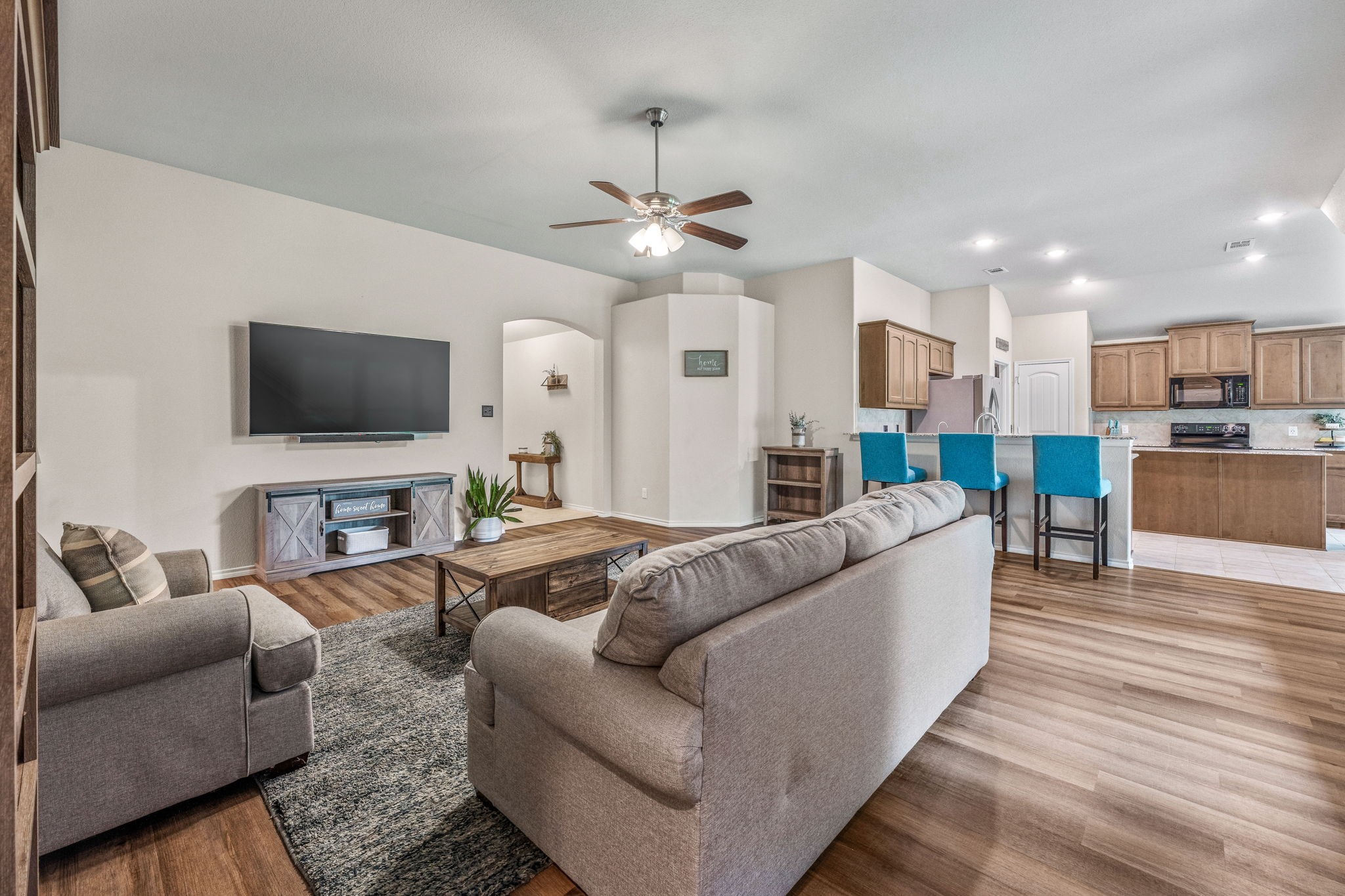 4304 Lucero Drive Granbury TX 76048