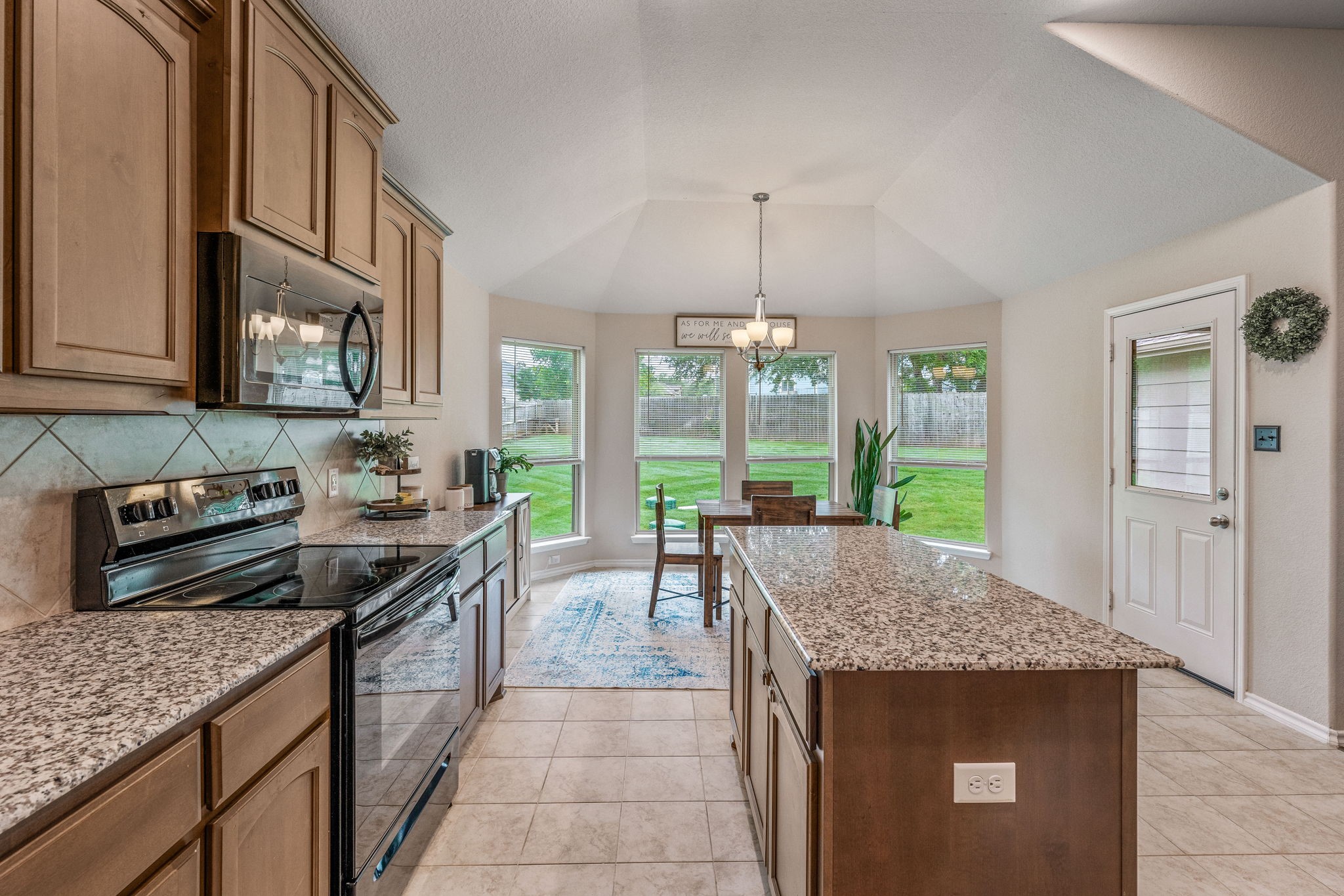 4304 Lucero Drive Granbury TX 76048