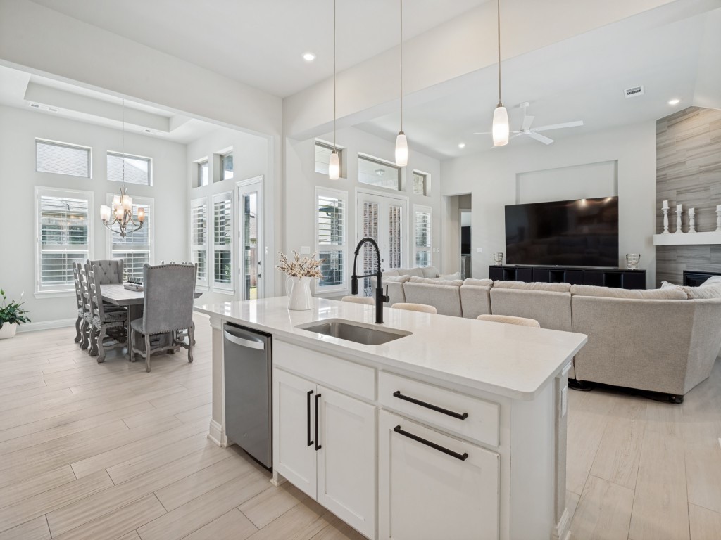 1400 Colorado Ruby Court Arlington TX 76005