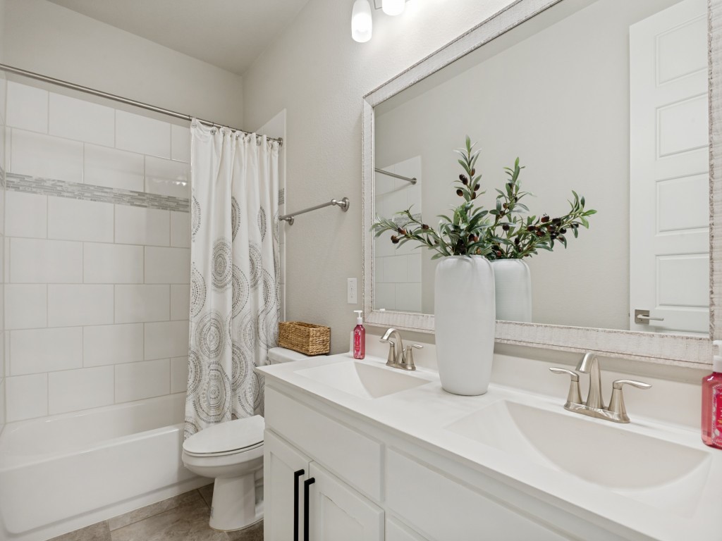 1400 Colorado Ruby Court Arlington TX 76005