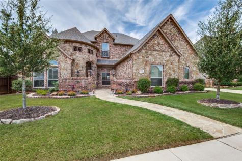 9016 Belshire Drive North Richland Hills TX 76182