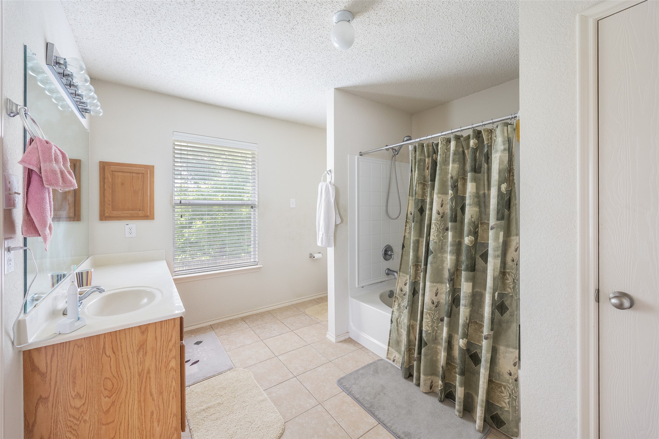 625 Condor Trail Saginaw TX 76131