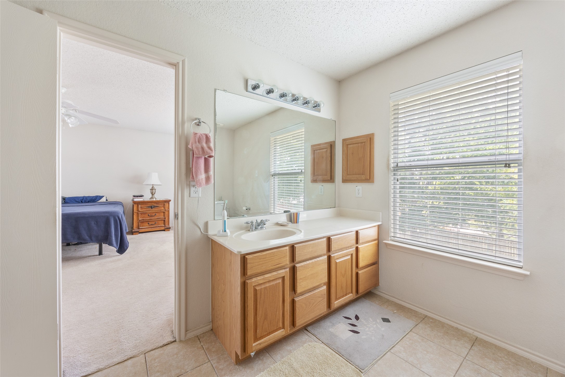 625 Condor Trail Saginaw TX 76131