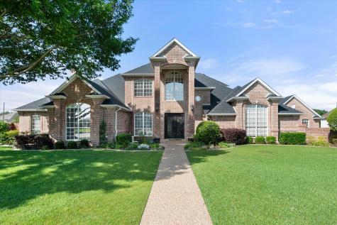 901 Walnut Falls Circle Mansfield TX 76063