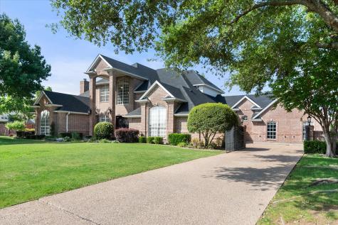901 Walnut Falls Circle Mansfield TX 76063